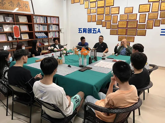 情系考研生，助力考研梦 | 福州理工学院开展“我与校领导面对面交流”系列座谈会（三）