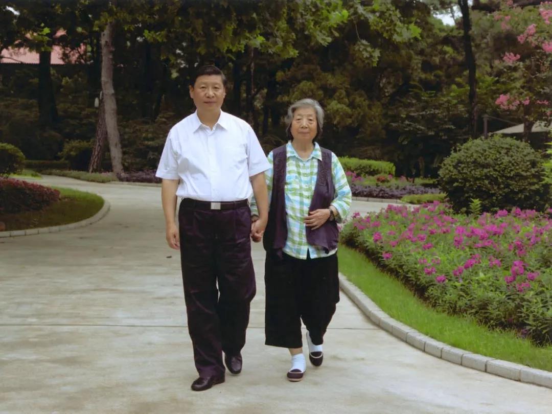 【学“习”】听习近平总书记敬老爱亲三重境界